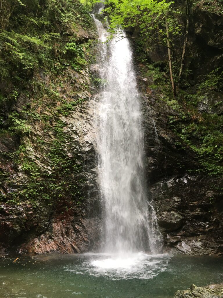 払沢の滝