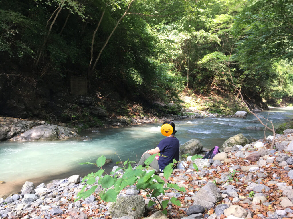 払沢の滝近く