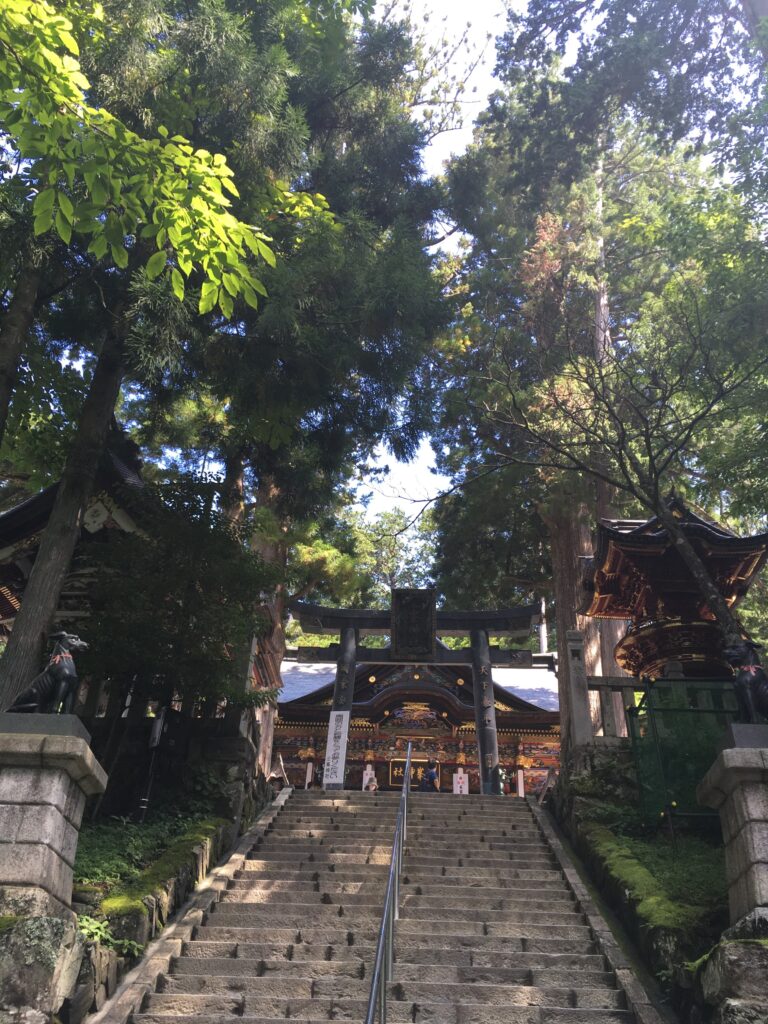 三峰山 三峯神社