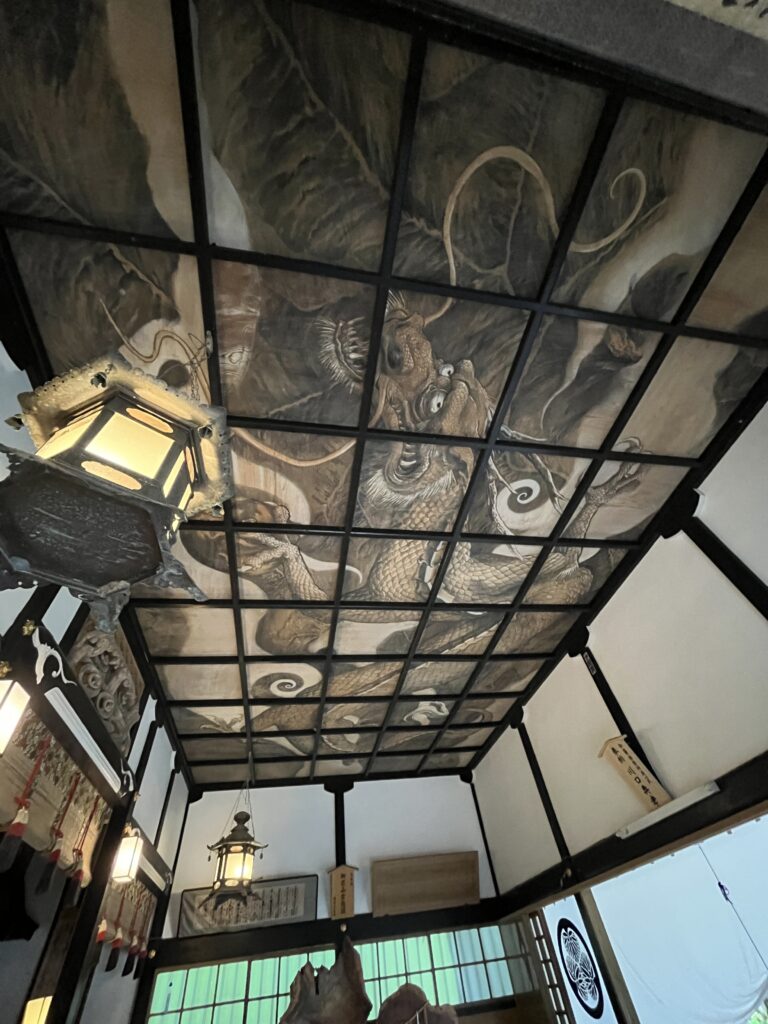 御岩神社