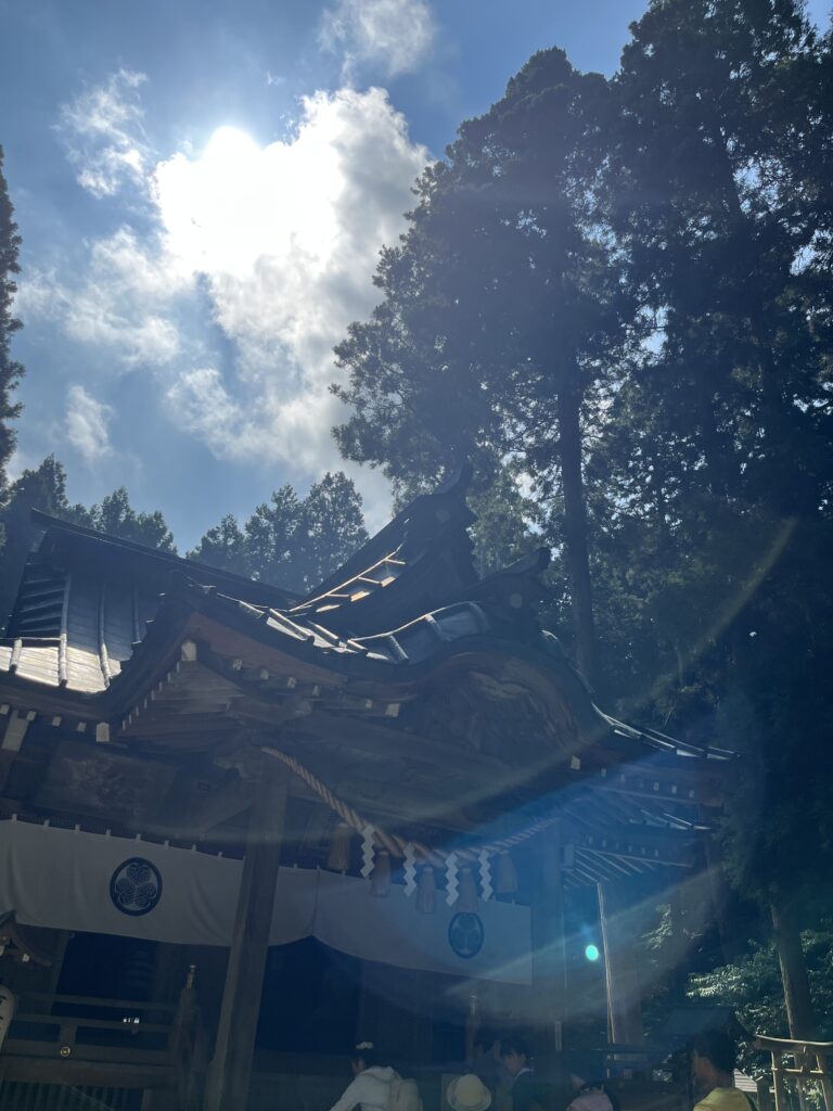 御岩神社