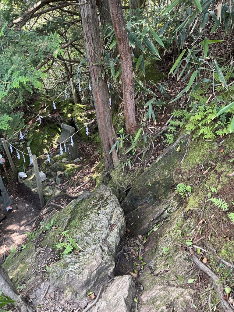 御岩神社