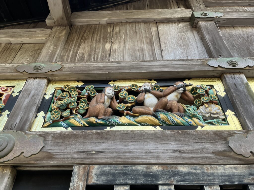 日光東照宮の三猿