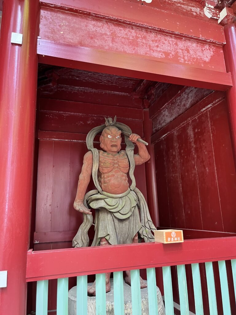 御岩神社